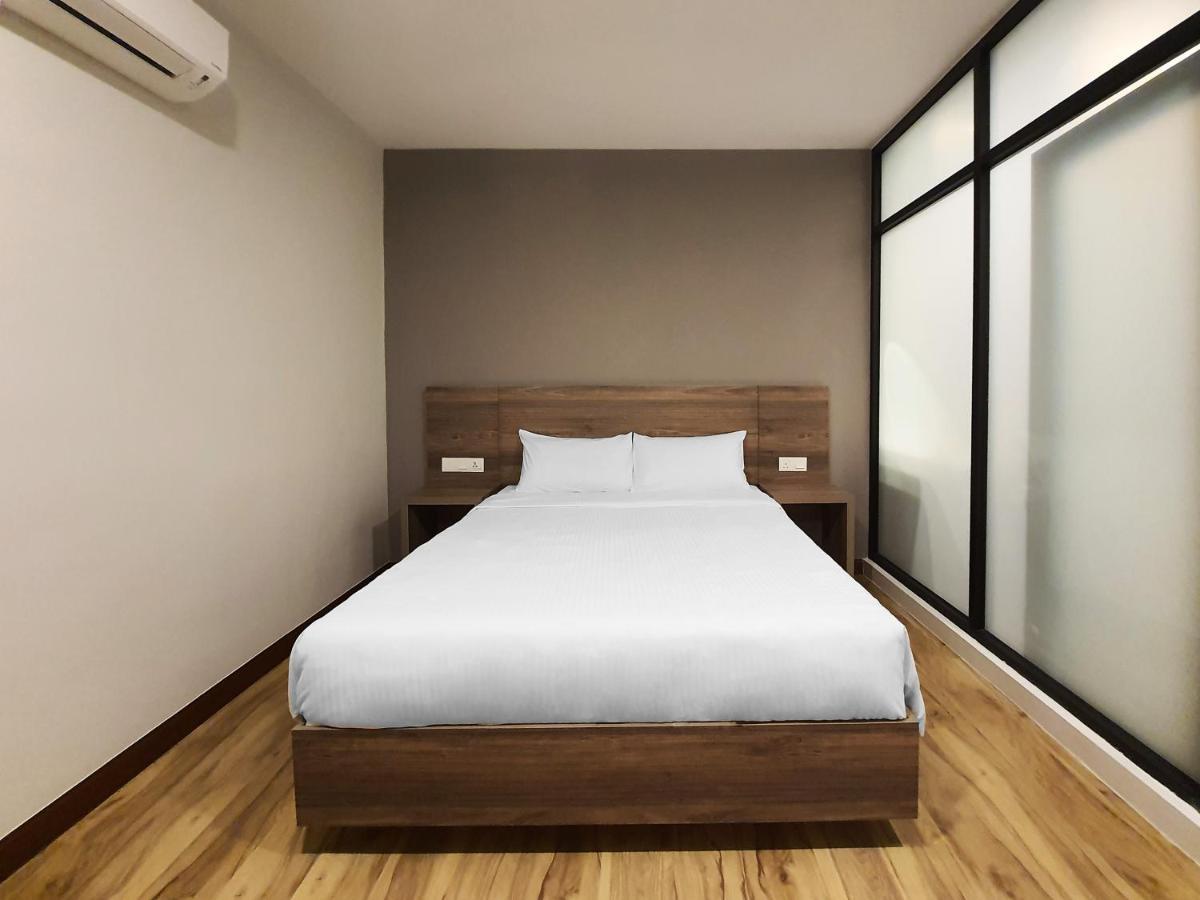 Superior Double or Twin Room,1032633305:JPEG